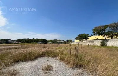 12.000 m² em pindamonhangaba, área industrial, todo murado, plano, aterrado e pavimentado.