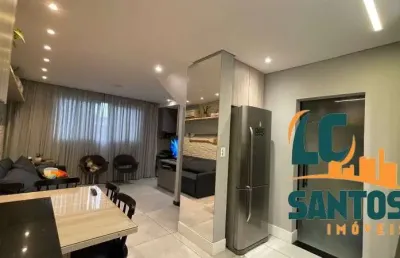 Moderna e finamente decorada: casa com 2 suítes no marapé, pronta para morar