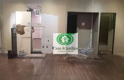 Loja c/ 30 m2, c/ mezanino. localizada no shopping pátio iporanga (térreo.)