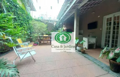 Ótima sobrado  de 3 quartos na quadra da praia do itararé proximo do gonzaguinha e itararé.