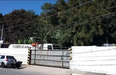 Terreno comercial / a l u g a  ---  chico de paula / santos.