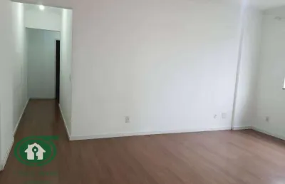 Apartamento 2 dormitórios, suíte, qto e wc empregada - predio c/ elevador e garagem demarcada - embaré / santos