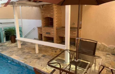 Lindo sobrado com piscina e 4 dorms. no parque anchieta