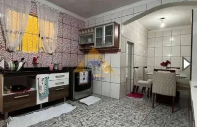 Sobrado à venda na vila helena – 3 dormitórios, 1 suíte e 2 vagas de garagem