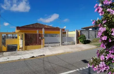 Casa com 6 quartos à venda na Rua Lourenço Jasiocha, 982, Centro, Araucária