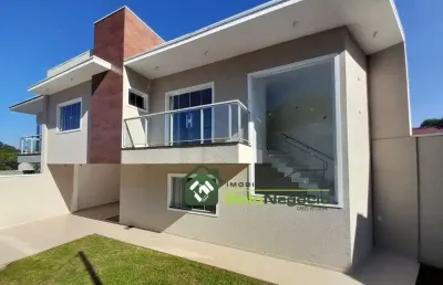 Casa com 3 quartos à venda na Rua Julia Therezza Bini, 393, Centro, Araucária
