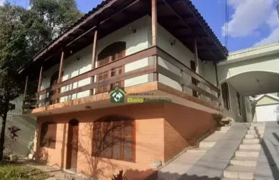 Casa com 4 quartos à venda na Rua Diógenes do Brasil Lobato, 176, Centro, Araucária