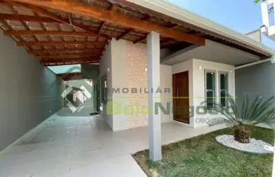 Casa em condomínio fechado com 3 quartos à venda na Rua Anacã, Capela Velha, Araucária
