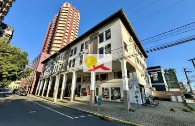 Sala comercial no centro com 0 quartos para locação, 46 m²