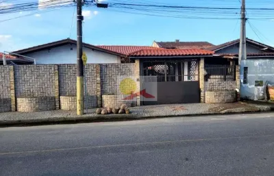 Casa com 3 quartos à venda no Floresta, Joinville 