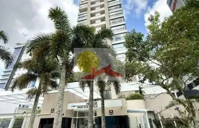 Cobertura no centro com 4 quartos para venda, 258 m²