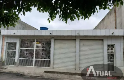 Vende-se casa com ponto comercial em itaquaquecetuba - sp.