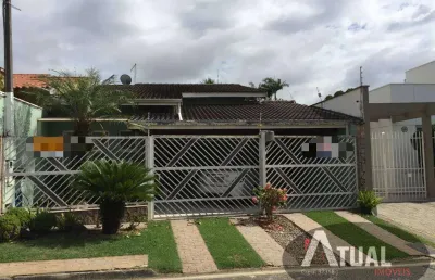 Casa a venda com 141m2 próximo a av. lucas nogueira garcez.