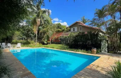 Linda casa de alto padrão em condomínio na chácara granja velha em carapicuíba-sp: 5 quartos, 2 suítes, 1 sala, 6 banheiros, 10 vagas e 804,46 m².