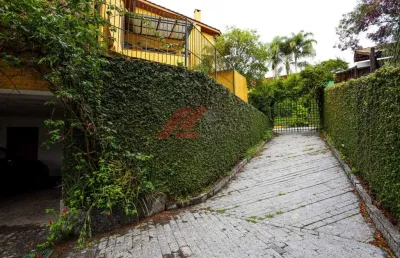 Luxuosa mansão de 4 suítes na granja viana ii, cotia-sp: 482m², 2 salas, 7 banheiros, 6 vagas. imperdível!