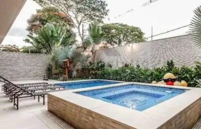 Casa com 5 quartos à venda na Rua Jacarezinho, 439, Jardim Europa, São Paulo