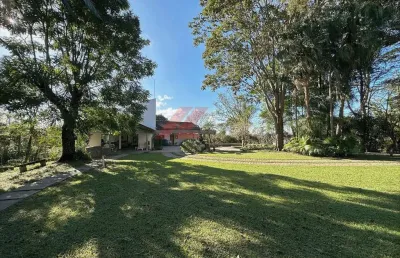 Imperdível: casa à venda em carapicuíba-sp, chácara dos junqueiras. 3 quartos, 1 suíte, 3 banheiros, 17 vagas. 434,79 m².