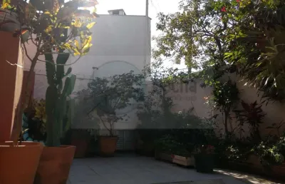 Linda casa de 269m2 em santo amaro - 4 dormitórios sendo 1 suíte e 3 vagas