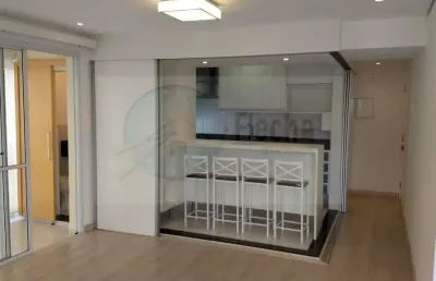 Vila madalena apto duplex 85m² com mezanino - 2 dormitórios, 2 banheiros, living amplo, repleto de armários em todos os ambientes, 2 vagas fixas e cobertas.