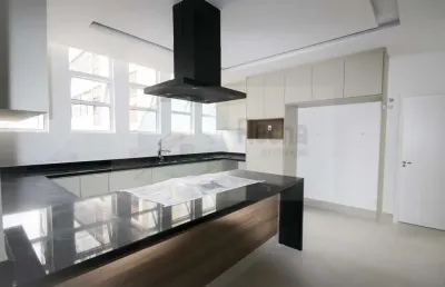 Rdins lindo apto 382m² todo reformado - 4 amplas suítes (sendo a máster closet sr. e sra., 2 vagas. apto 100% reformado