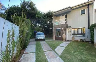 Cond jd das paineiras (casa 130) - 3 sts, semi geminada. rua do shopp gv