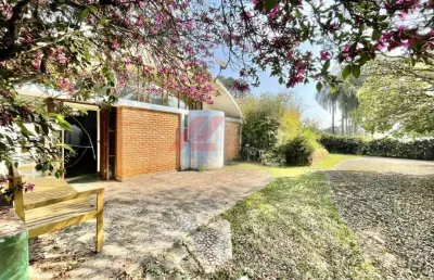 Imperdível casa à venda em cotia-sp, 4 quartos, 2 suítes, 5 banheiros, 4 vagas na chácara eliana 253,29 m²