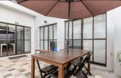 Prédio para alugar na Rua Frei Galvão, 150, Jardim Paulistano, São Paulo