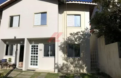 Casa em condomínio de alto padrão em cotia-sp - 3 quartos, 1 suíte, 2 vagas - imperdível!