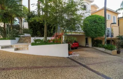 Casa de alto padrão em condomínio no jardim morumbi, são paulo-sp: 3 quartos, 2 suítes, 3 salas, 3 vagas de garagem, 325m².