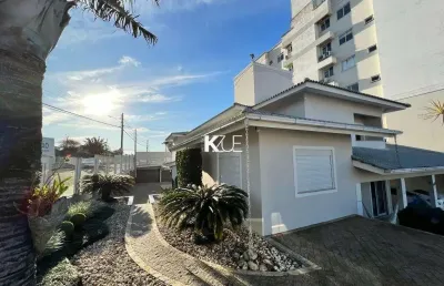 Casa com 3 quartos à venda na rua virgilino ferreira de souza, --, barreiros, são josé por r$ 2.698.000