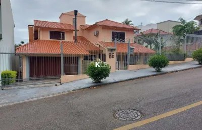Casa com 4 quartos à venda na travessa américa, --, coqueiros, florianópolis por r$ 2.320.000