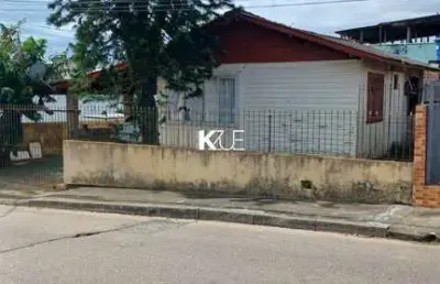 Casa com 5 quartos à venda na rua eduardo horn, --, jardim atlântico, florianópolis por r$ 490.000