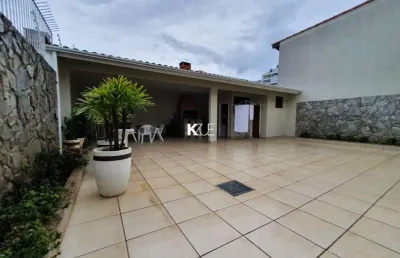 Casa com 4 quartos à venda na rua humaitá, --, estreito, florianópolis por r$ 2.500.000