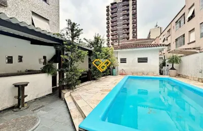 Casa com 3 quartos para alugar no Gonzaga, Santos 