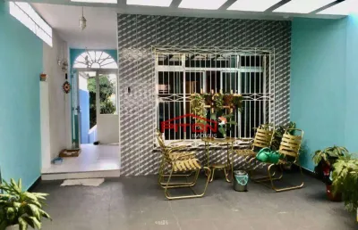 Casa com 3 quartos à venda na Rua Congonhinhas, 145, Vila Buenos Aires, São Paulo