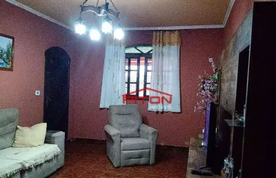 Casa com 3 quartos para alugar na Rua Benedito Carlos Brunini, 556, Jardim São Miguel, São Paulo