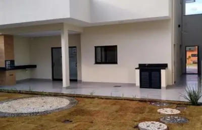 Sobrado com 3 suítes, aquecimento solar e escritório à venda em valinhos/sp.
