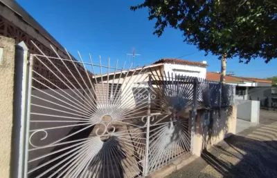 Casa à venda na vila teixeira com potencial para comercio (zc4). em campinas/sp.