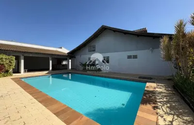 Casa com 4 quartos 1 suíte 4 banheiros 8 vagas para locação ou venda no santa genebra em campinas-sp