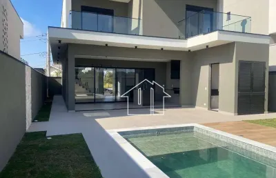 Casa cond, verana, 235m², 3 suítes, piscina, quintal gramado, 4 vagas