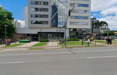 Sala comercial à venda na rua general mário tourinho, 1746, seminário, curitiba, 602 m2 por r$ 9.831.306