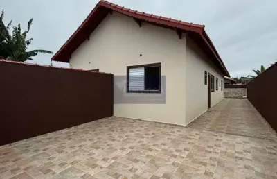 Imperdível oportunidade: casa à venda em itanhaém-sp, bairro loty, 2 quartos, 1 suíte, 2 salas, 4 vagas, 60m²!