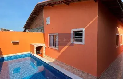 Casa à venda em itanhaém-sp, bairro bopiranga: 2 quartos, 1 suíte, 2 banheiros, 2 vagas, 57m². imperdível!
