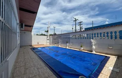 Imperdível residência de luxo à venda em itanhaém-sp, jardim suarão! 3 quartos, 3 suítes, 1 sala, 1 banheiro, 2 vagas, 250m². venha conferir!