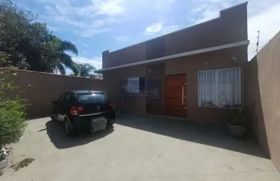 Casa com 4 quartos à venda no balneário gaivota, itanhaém  por r$ 439.000