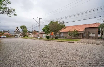 Casa com 4 quartos à venda na rua senador nereu ramos, 101, guabirotuba, curitiba por r$ 1.090.000