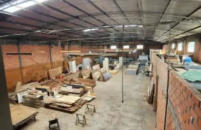 Galpão + prédio com 3 andares á venda em barreiro - são josé - ga1102