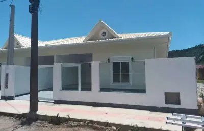 Casa com 3 quartos à venda na Rua Olinda Olídia Vieira, Praia de Fora, Palhoça