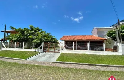 Casa para venda - 146.85m², 4 dormitórios, 2 vagas - areias brancas