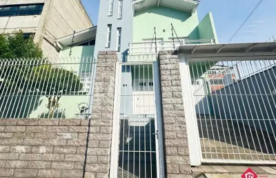 Casa com 4 quartos à venda na rua cabo-polícia militar almir farias da costa, 38, cinqüentenário, caxias do sul por r$ 750.000